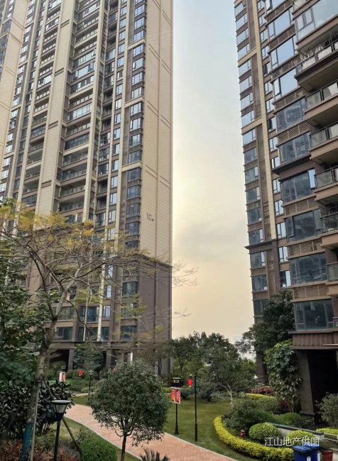 招商雍景湾4室2厅2卫 价格可谈