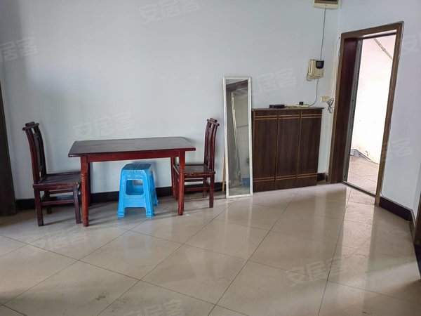 海莱对面 新华小雪旁步梯两房出租,合川租房-重庆58安居客