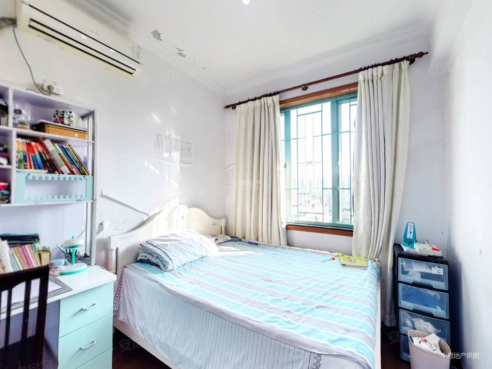 香榭里花园3室2厅1卫92.04㎡南北1200万