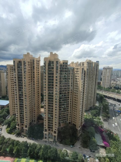 豪华装修拎包入住,金坤尚城长乐里,三室两厅两卫上书林一小