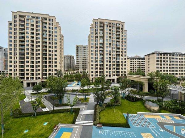 重庆渝北中央公园中交中央公园悦颂空姐自用房带全套家具家电,拎包