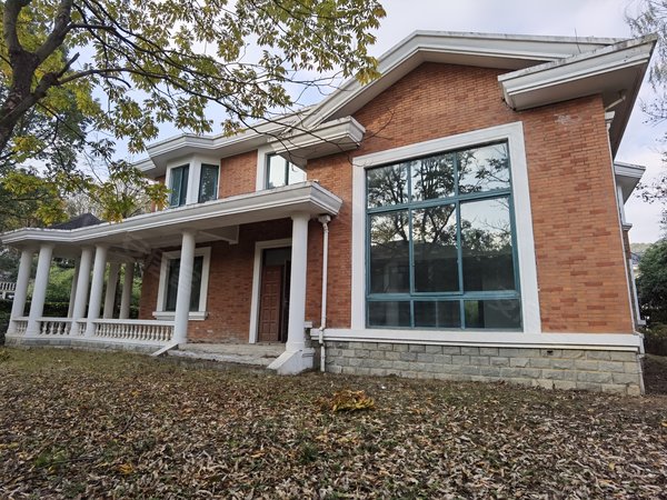 杭州富阳银湖颐景山庄(别墅)颐景山庄独栋别墅!可租3到5年!