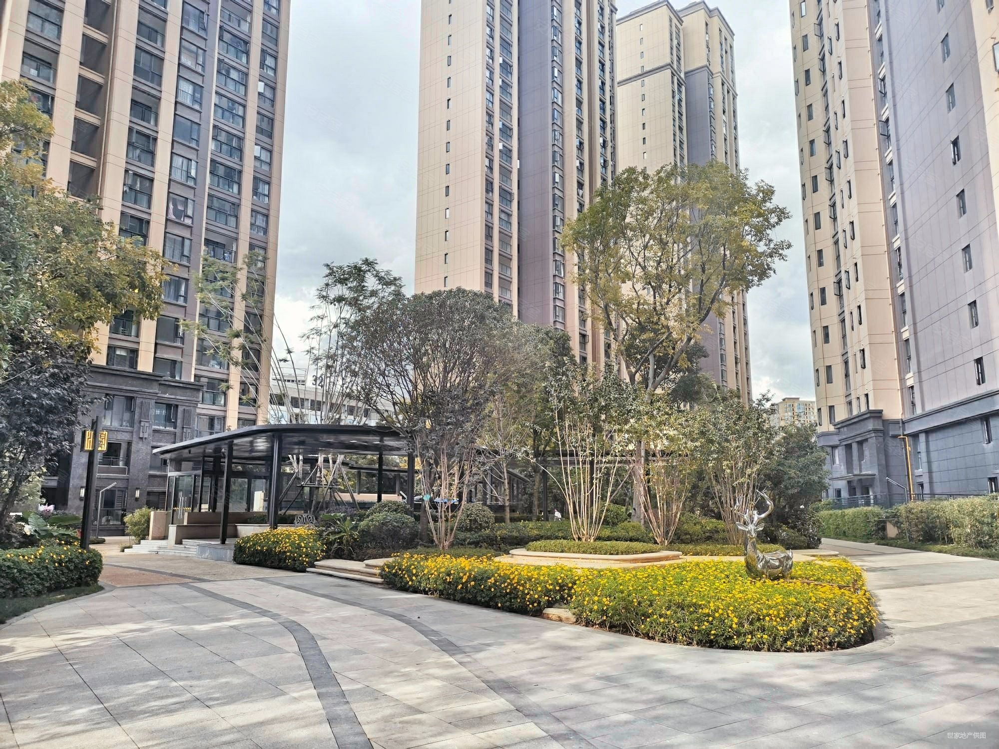 新螺蛳湾双地铁俊发澜湾俊园全新现房从未住过人南北通透带车位