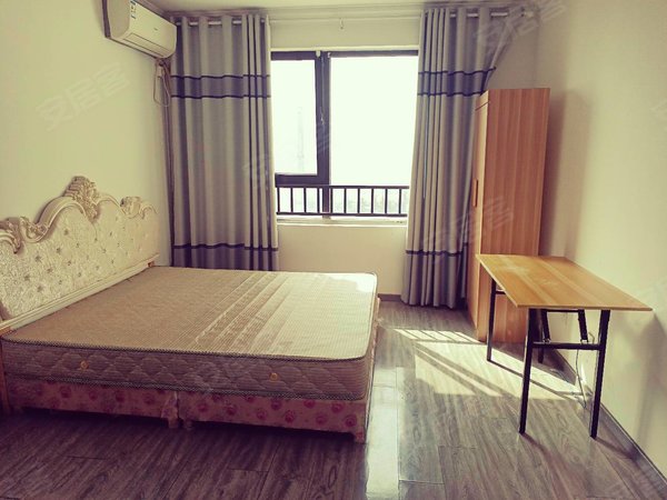 青岛黄岛香江路瑞源优享公寓海信南门精装套一南向电梯家具家电全齐