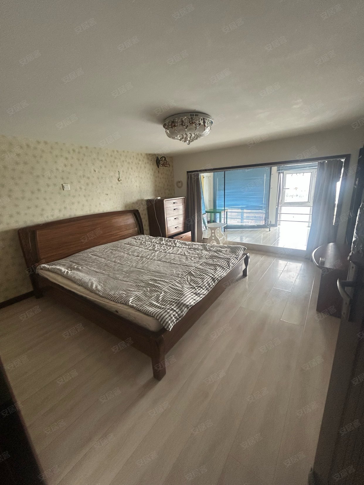 第六大道俊东公寓 龤室閏厅閏厨閏卫 餼龒鑶平