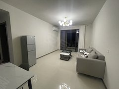 安吉递铺博瑞广场万亩丰食溪旁观山悦一室一厅 燃气做饭有阳台 押一付一家电齐全出租房源真实图片