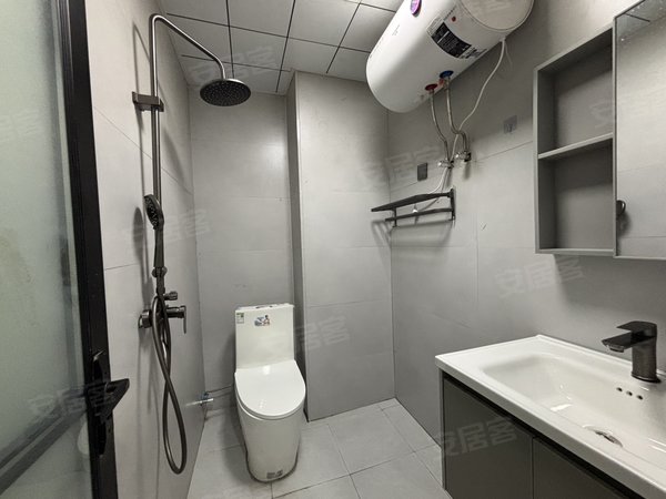 金华东阳东阳江北山口居民小区山口综合楼 山口小区 山口夜市 湖田 西范附近两室一厅复式楼出租房源真实图片