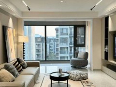 信阳平桥楚王城中心医院旁，1居室，600月，全新装修，支持预订中出租房源真实图片