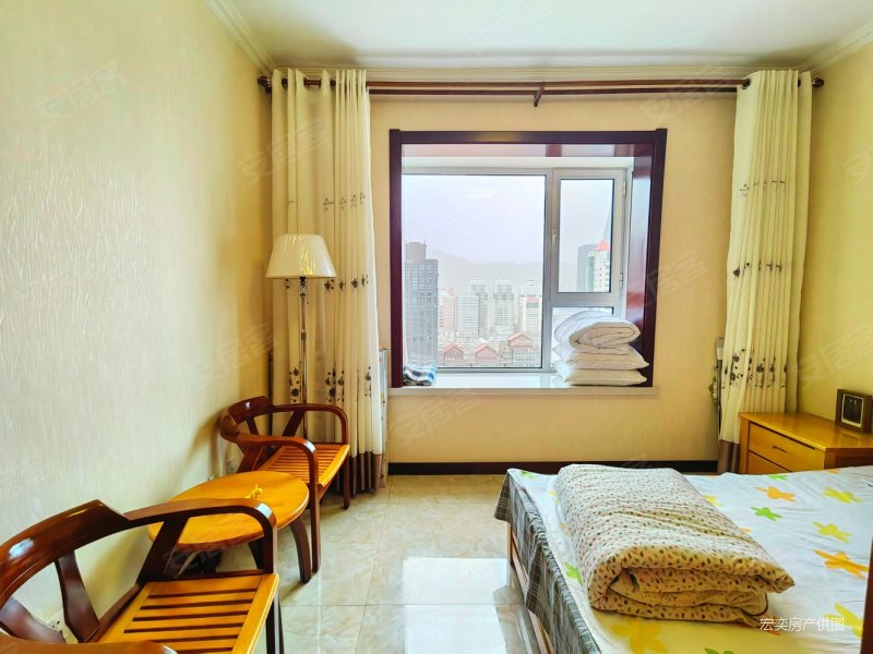 地铁口,静宁北路电梯高层四室两厅,水岸茗苑二手房,380万,4室2厅,2卫