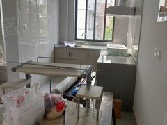 江滨一区5楼新装修齐全1200可议拎包入住，2室1厅看房方便