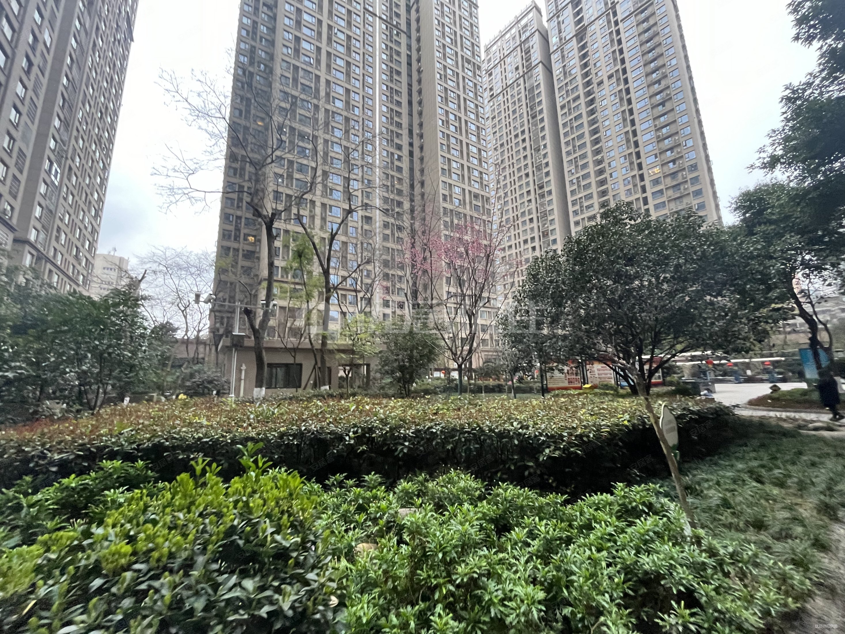 普装 富临大都会一期 2室 78平 房东急置换 诚心出售,富临大都会二手