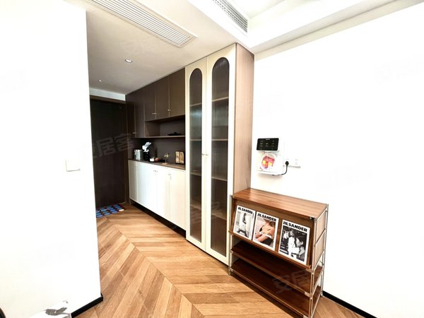 乐山市中万达广场万达华府日付！月付！季付！年付！养宠物的！来看就是！超级诚心出租！出租房源真实图片