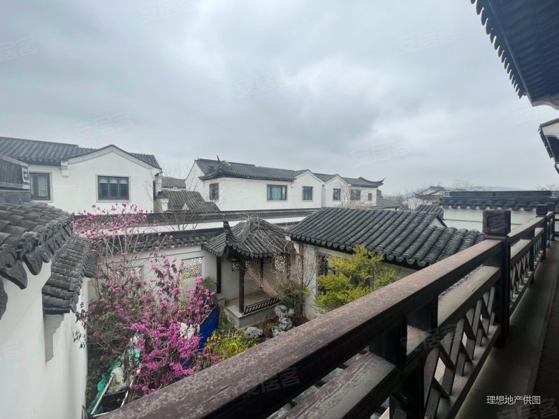 绿城紫薇公馆(别墅)6室2厅3卫479㎡南北1590万