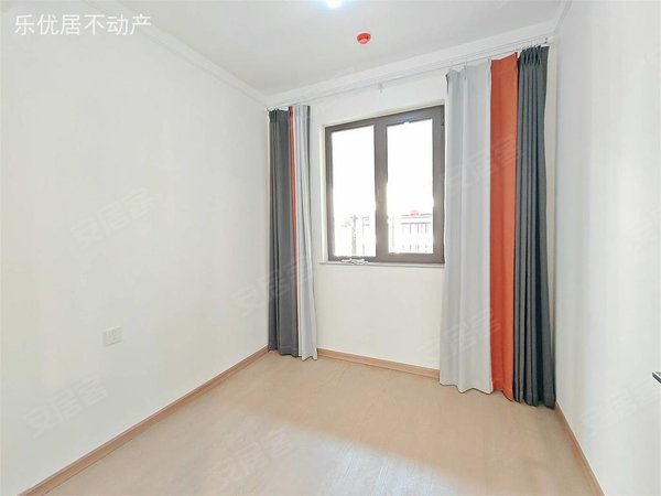 青岛市北重庆南路卓越坊新都心