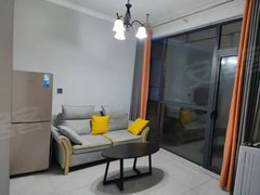 六盘水盘州盘州城区车管所门口一室一厅一厨一卫出租出租房源真实图片