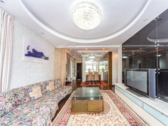 上海金阊留园首租，豪华装修实拍实价，三室两厅两卫，出租房源真实图片