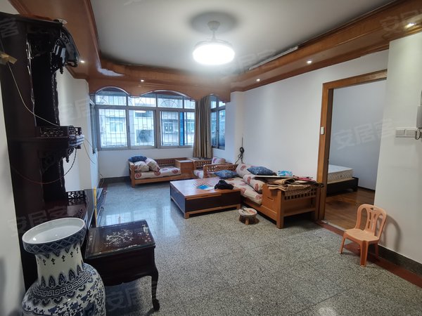 【多图】红岗西村,泥岗租房,红岭北,大3房,家私齐全,钥匙在手随时住