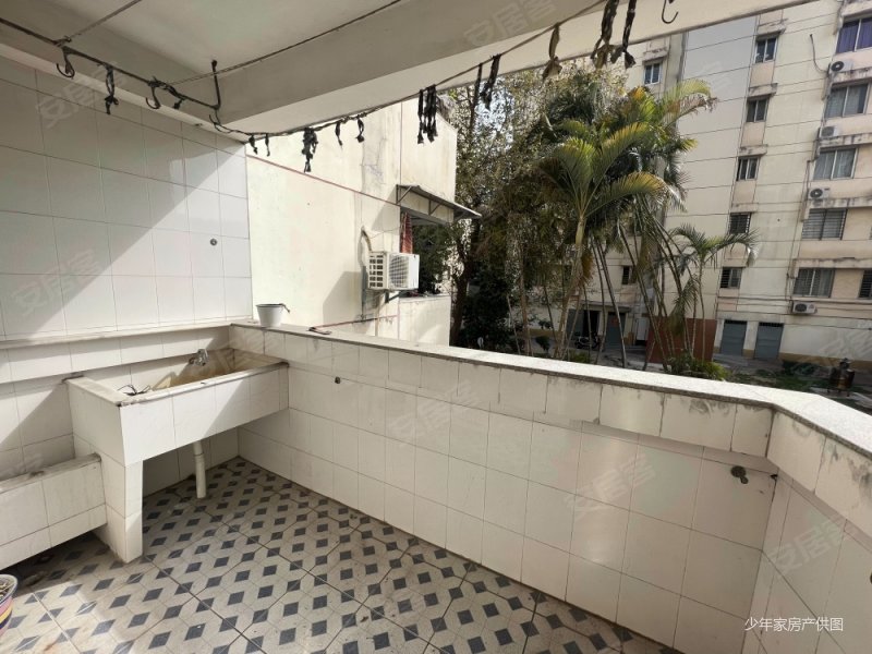 云谷小区毛坯3房南北通透交通便捷配套成熟