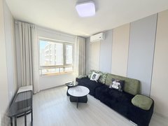 哈尔滨南岗哈西医大二附近枫蓝国际电梯带空调临近华旅黑大服装城出租房源真实图片