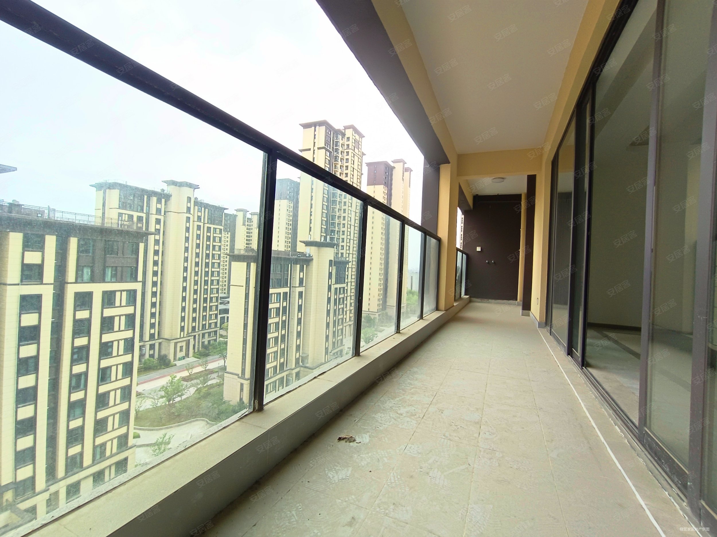 小高层 一梯两户 5房 南北通 楼层好采光无遮挡,光谷澎湃城奥山府二手