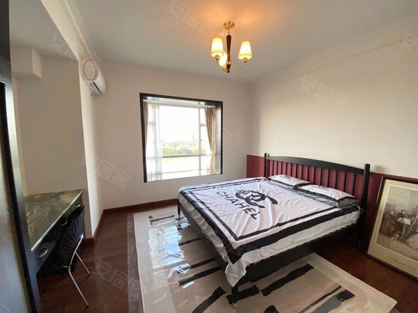 广州海珠广州塔新理想华庭新理想华庭一线江景房 阔气大落地窗 现代