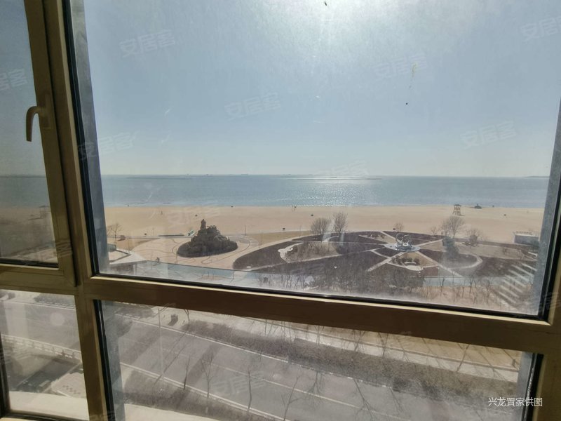 金梦海湾一号 前排 海景很好 带车位 诚售