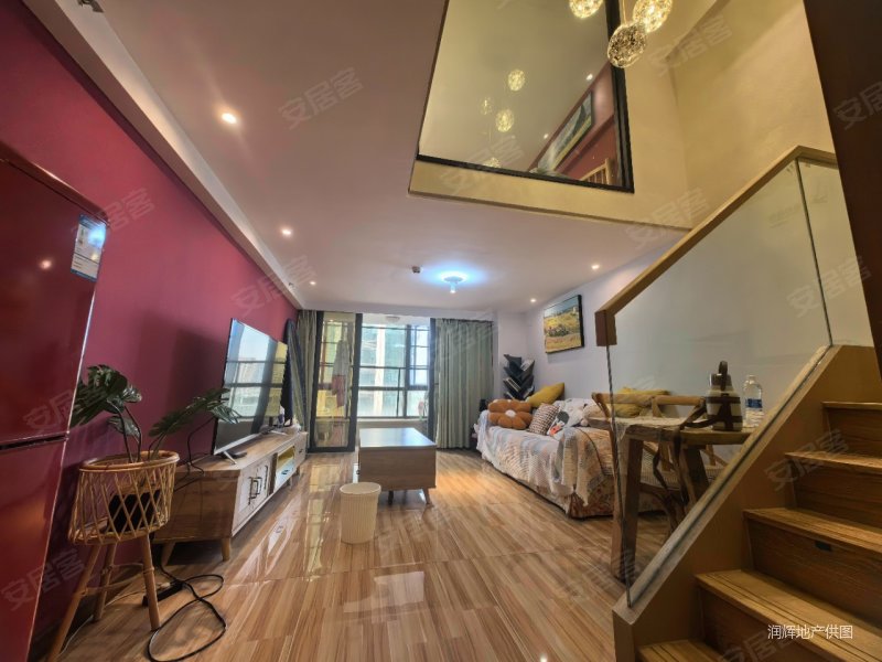 35万买两室精装现房,近地铁 海伦中心 loft现房