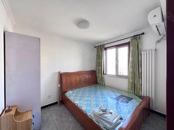 进贤隆兴园一里隆兴园一里精装三居两卫 南北通透 电梯房小区免费停车