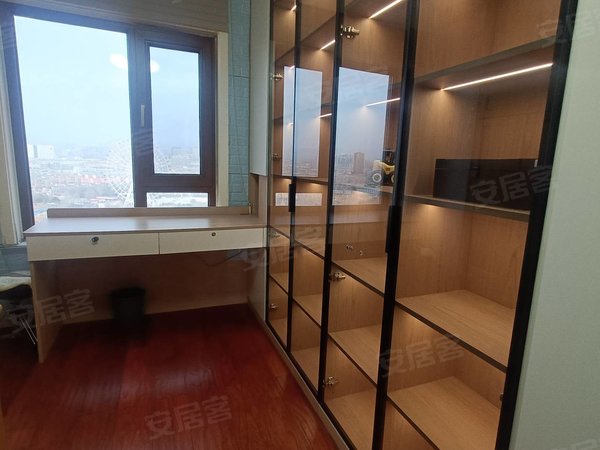 包头昆都仑包头乐园保利拉菲公馆(二三期)科大吾悦保利拉菲精装修拎包入住，包暖包物业随时看房。出租房源真实图片