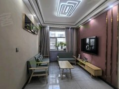 格尔木城区格尔木市盐湖广场房子精装修，干净卫生，户型方正。出租房源真实图片