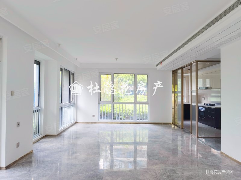 新出 吉宝澜岸铭邸大平层 精装房 全新装修 从未入住