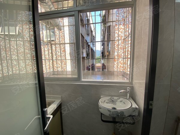 深圳宝安石岩黎光村石岩黎光村 星城购物中心旁 精装单间配套齐全