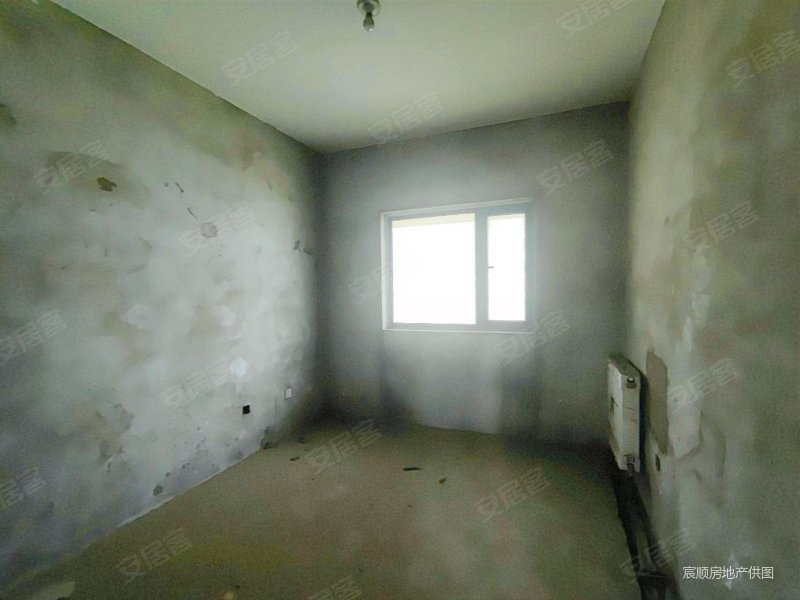 广视花园(东区) 南北通透 有电梯 产权清晰 交通便利