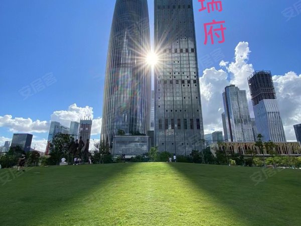 深圳南山深圳湾华润深圳湾瑞府真 瑞府好房 就是春笋旁边那栋方的