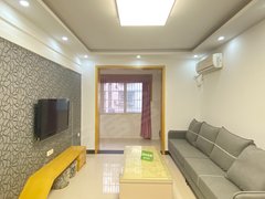 荆州沙市南湖路急租~精装2房~长大艺校~南湖路~长江尚品~南湖花园~随时看出租房源真实图片