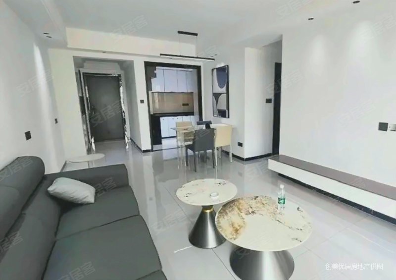 嘉鸿新城博雅府~朝向南~温馨3居室~素质住户~诚意出售