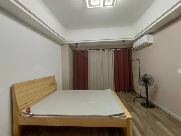 福州仓山三叉街海通广场温馨居家!急租!价格还可谈!