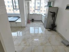 通化东昌石油化汇丰后面,阳光小区,800包取暖物业费,两室一厅,52平,步出租房源真实图片
