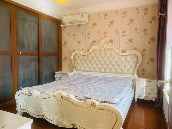 上海宝山罗店万科琥珀郡园(公寓住宅)地铁7号线丨万科琥珀郡园丨精装