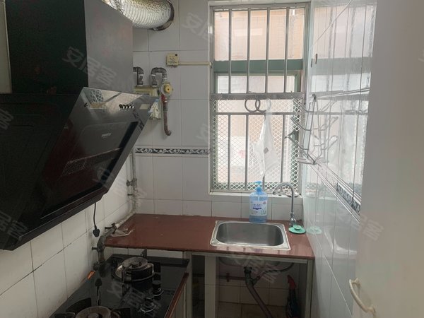 【多图】旭飞华天苑,泥岗租房,旭飞华天苑 2房 南北通透 电梯房 楼下