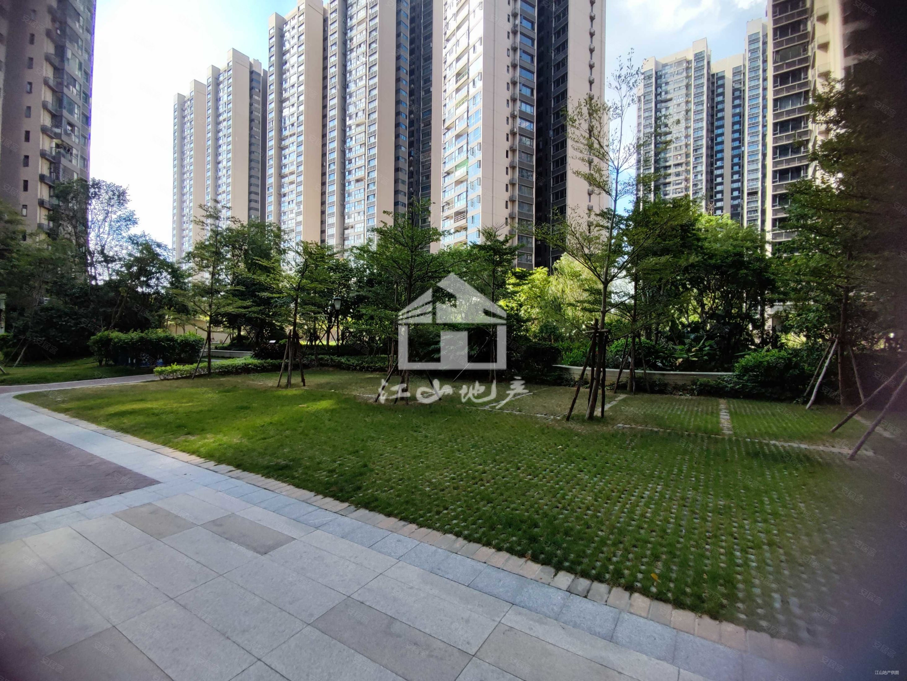 柳州房产网>柳州二手房>鱼峰二手房>东环二手房>荣和千千树>