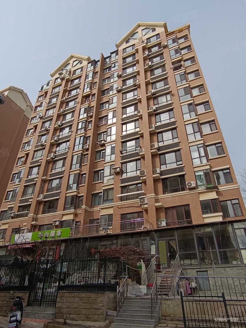 大连房产网>大连二手房>高新园区二手房>凌水二手房>海创半山壹号>811