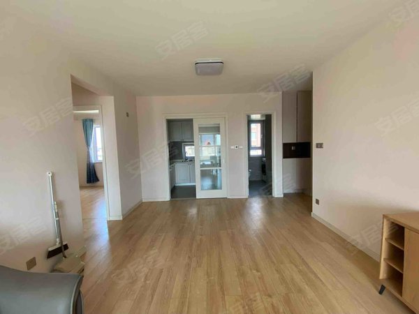 精武租房,万科西庐学韵园 3室2厅2卫 电梯房 精装修106平米,西青租房