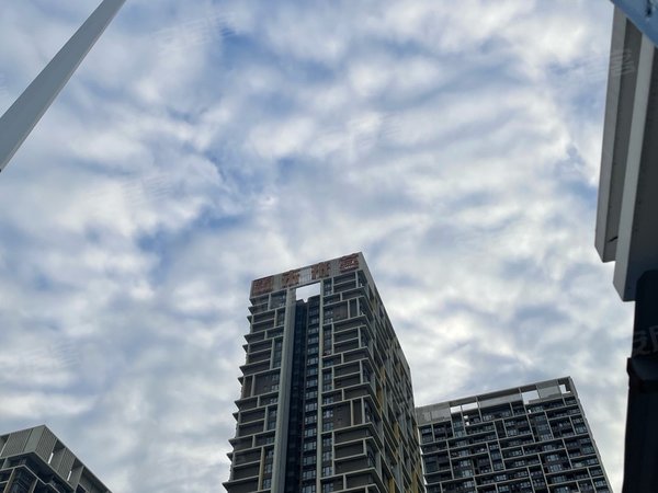 珠海香洲上冲华发城建未来荟华发城建未来荟 2室2厅1卫 64平 精装修