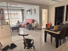 商丘永城城区出租龙庭公馆标准一室一厅南户年租12000拎包入住看房方便出租房源真实图片