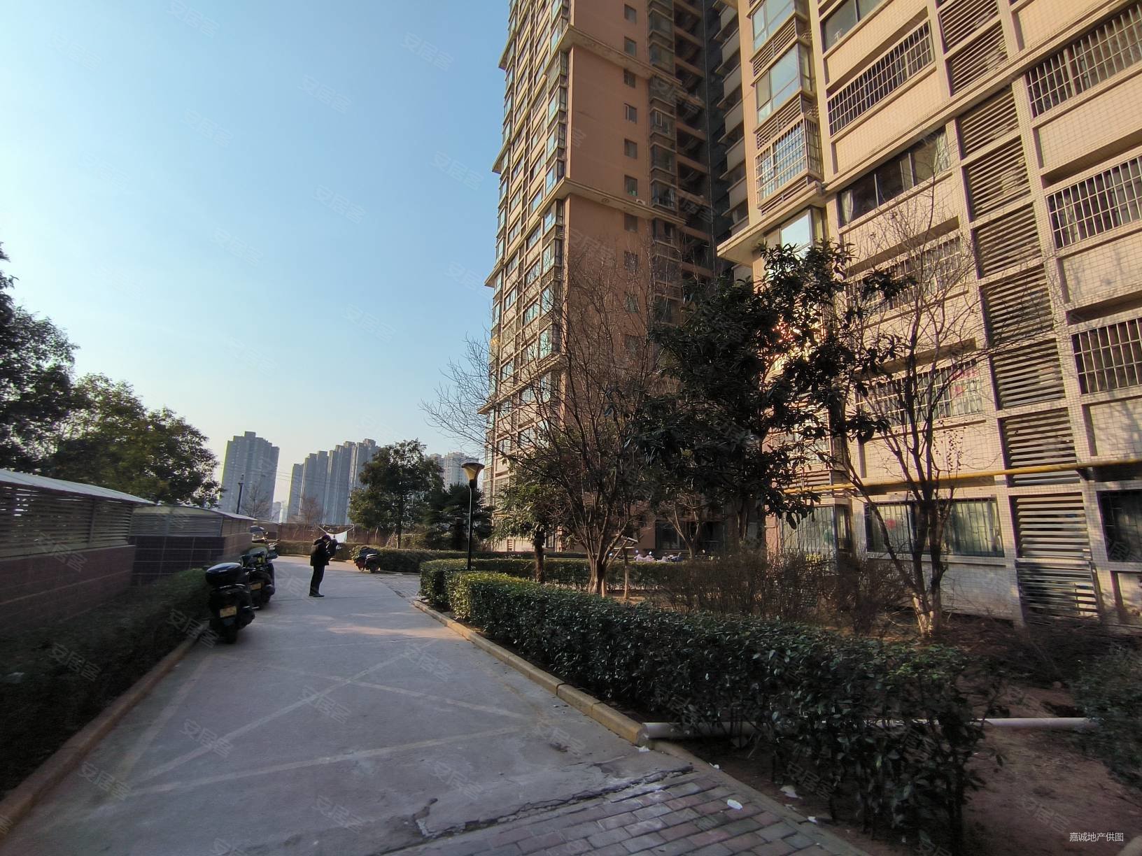 曲江性价比超高房源曲江澜山交通便利临近地铁购物方便