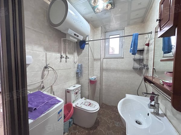 抚顺李石开发区顺安路阳光丽景阳光丽景二期电梯精装两室78平1100一个