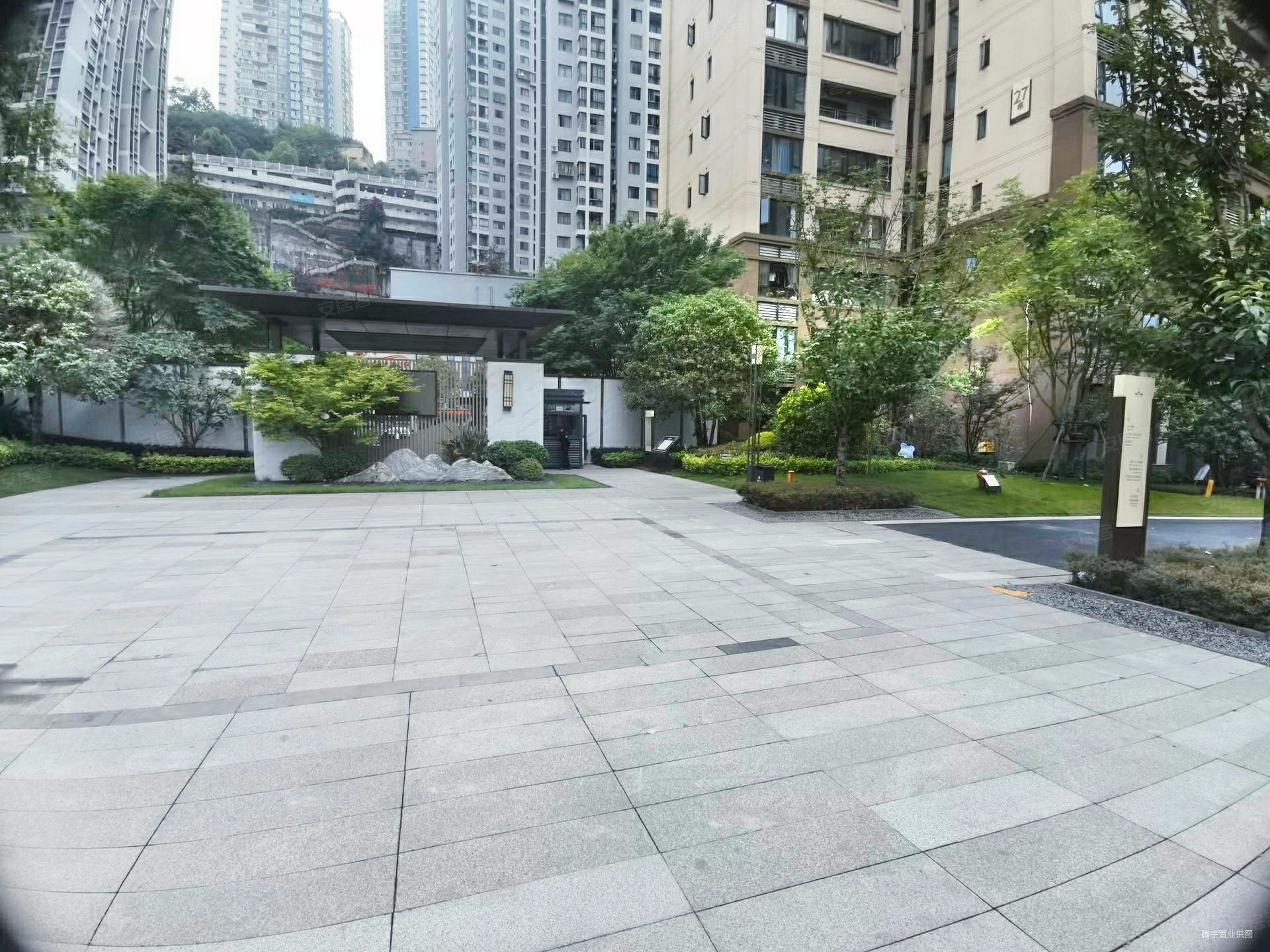 涪陵滨江路琨州观澜电梯清水四房两厅双卫看小区65万,琨洲观澜二手房