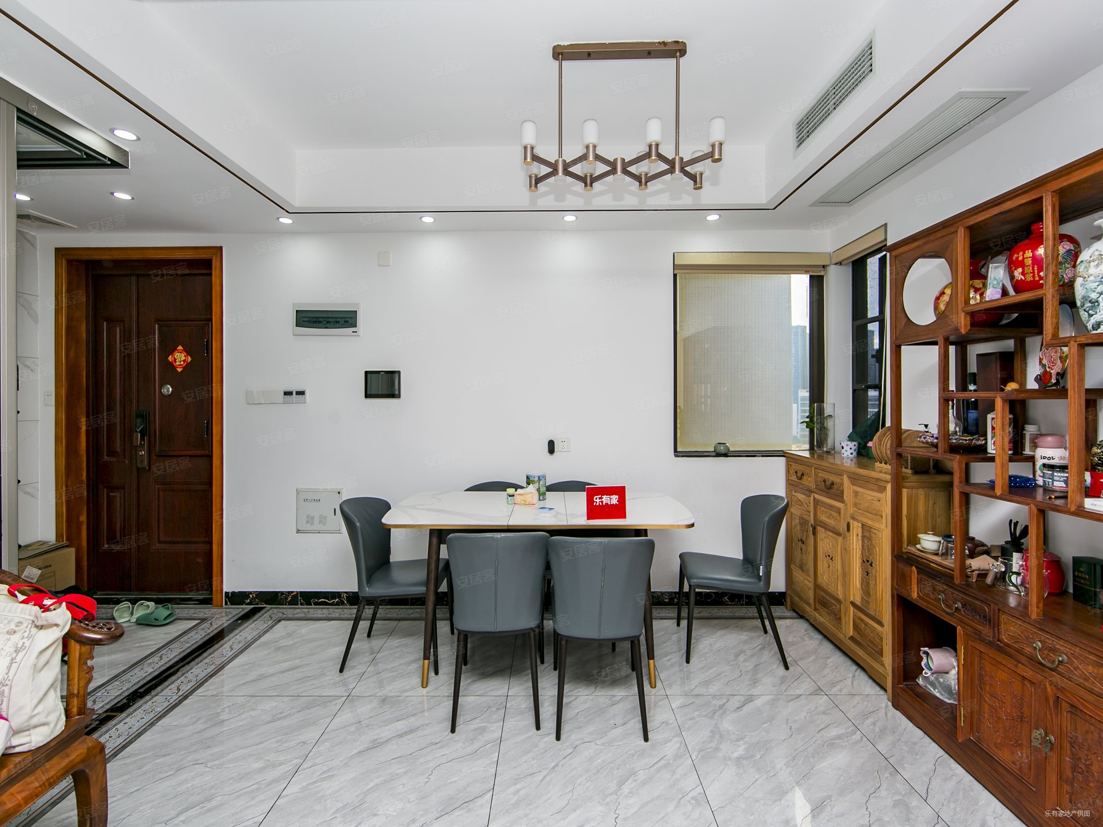 龙华购房版本答案,金亨利二期四房,业主诚心出售,看房方便,金亨利瑜璟