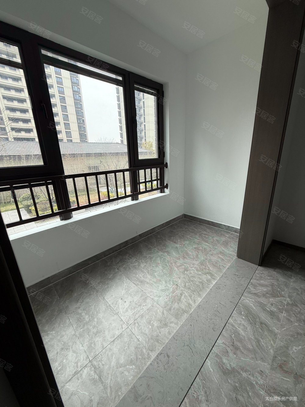 心望雅苑3室2厅2卫105㎡南北168万